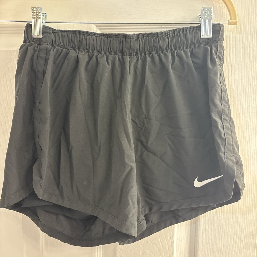 Nike Black Athletic Shorts Moisture-Wicking Elastic Waistband